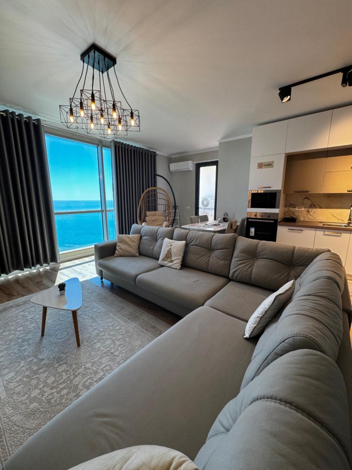 Sky & Sea View Luxury Apartments Durrës Kültér fotó
