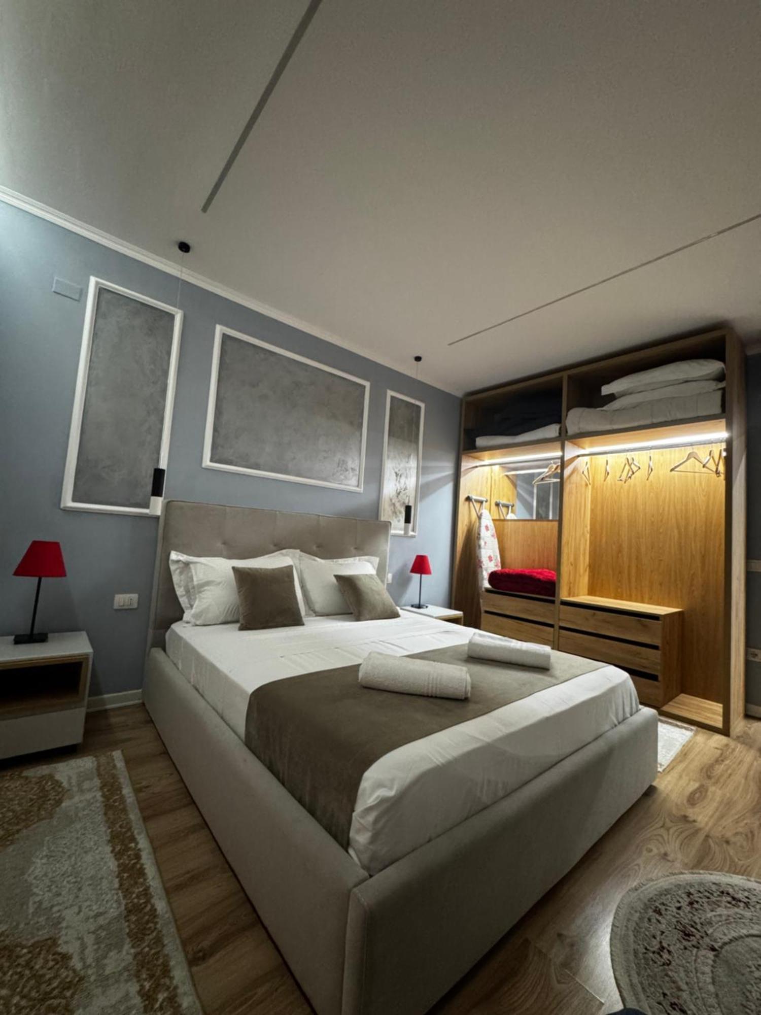 Sky & Sea View Luxury Apartments Durrës Kültér fotó